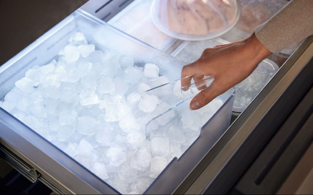 Miele vgradni hladilnik KFMC3844 R MaterCool - slika 6